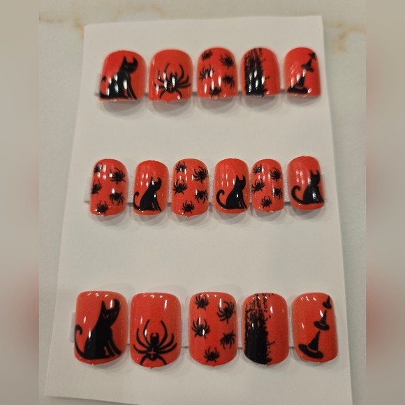 👻BOO 3👻 - Picture 1 of 2